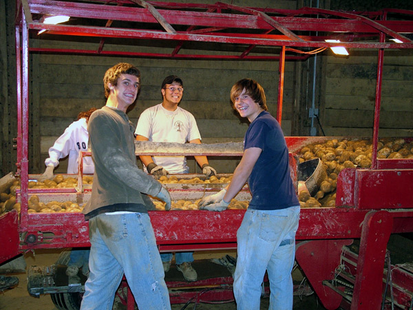 Maine Kids Work, Contribute, Are Taught To Save. Not Handed Everything, Made To Earn It, Better Work And Saving Skills In Maine.