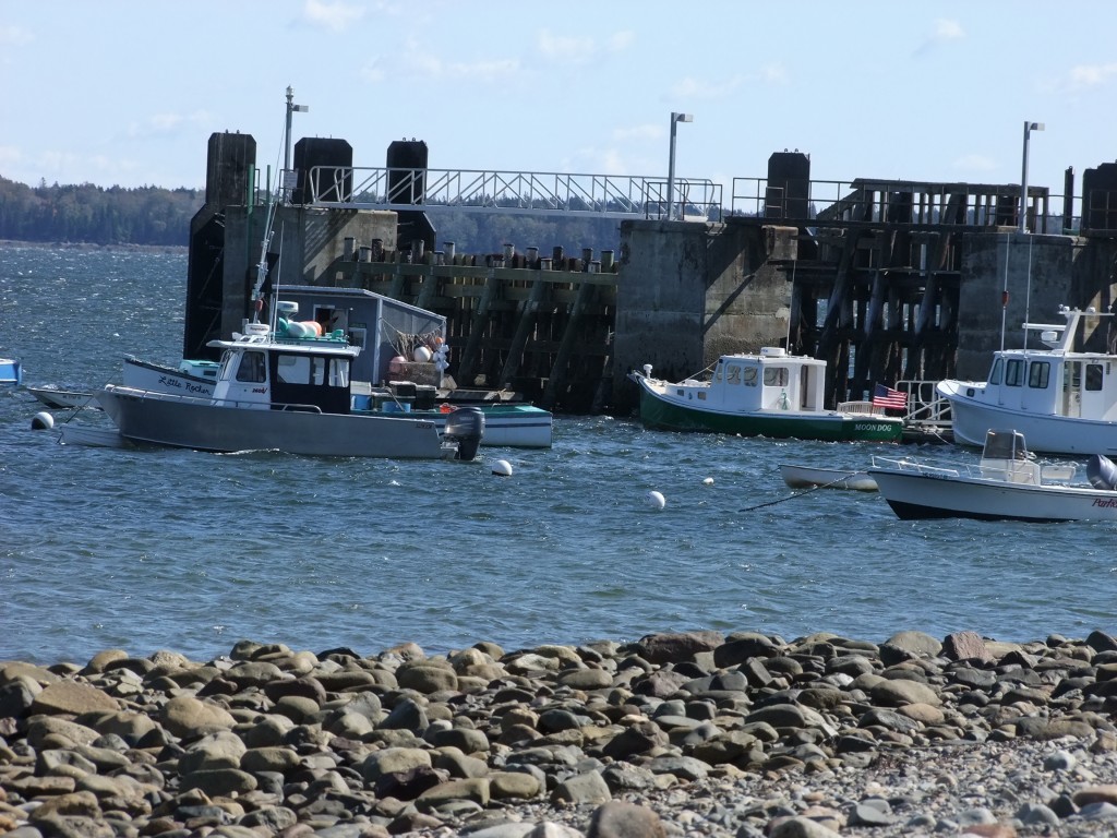 Lincolnville Maine On A Cool Sunny Fall Day Maine's Oceanfront Jewel Harbor Towns Are Not A Secret Any More.