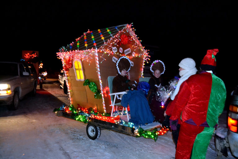 MeInMaine Blog » Christmas In Maine, The Holiday Traditions In Big Families, Small Towns.